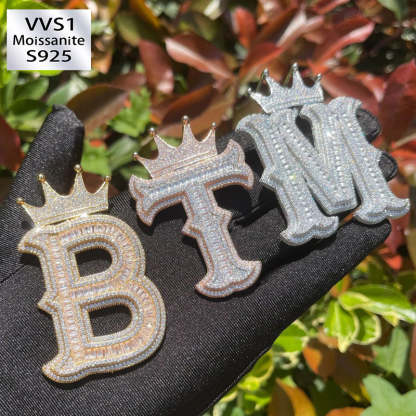 Moissanite Crown Button Arc Art Letter Pendant