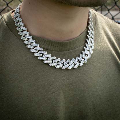 Moissanite Baguette Cuban Link Chain (18mm) in White Gold