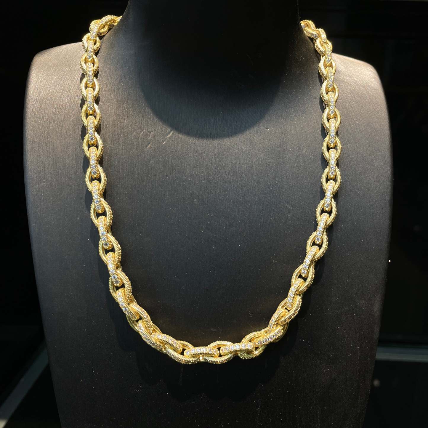 5mm Moissanite Cross Chain O-Link Necklace