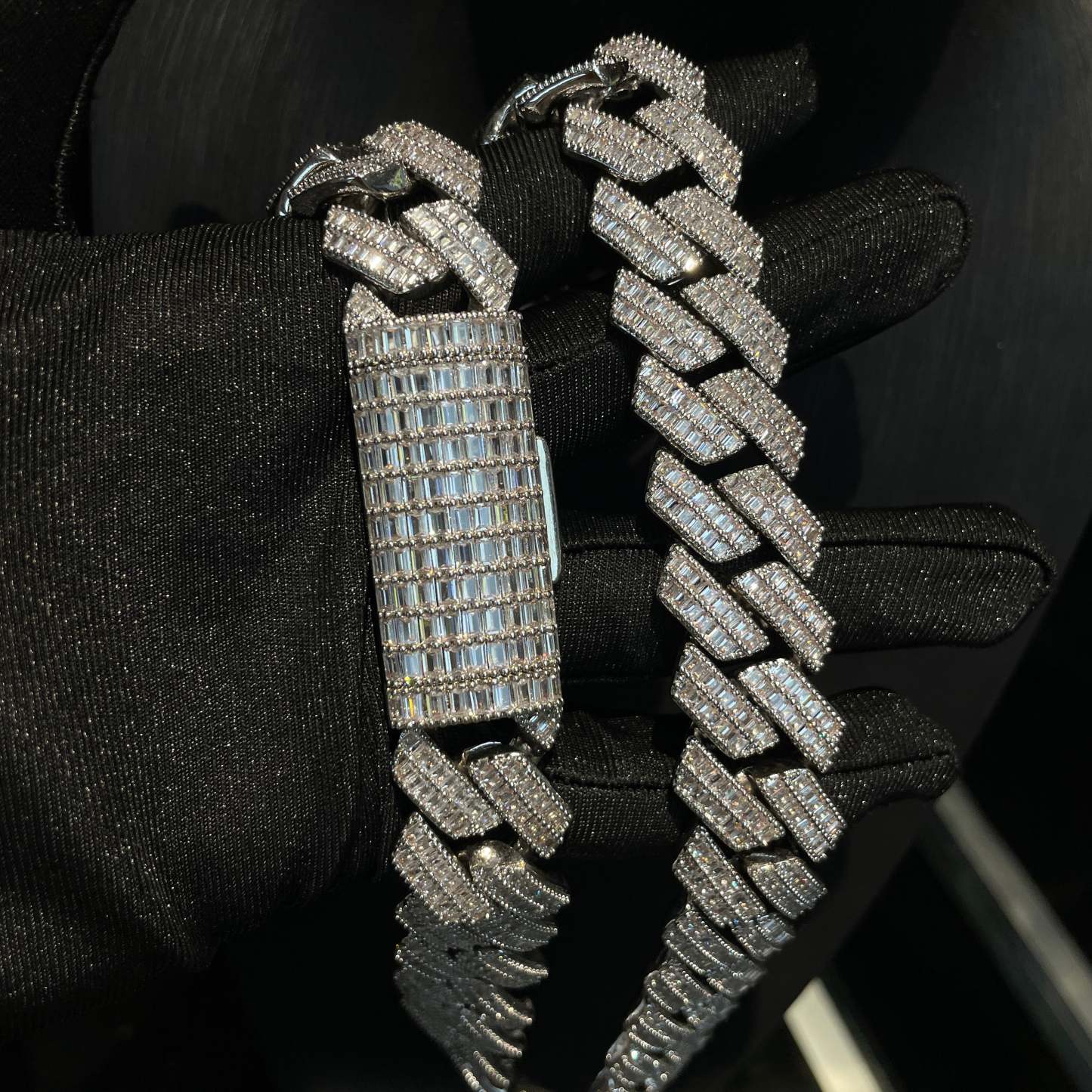 20mm Rhombus Moissanite Cuban Chain