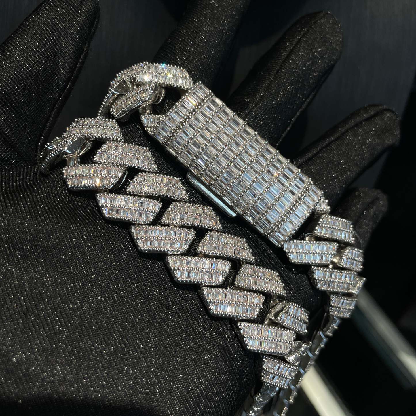 20mm Rhombus Moissanite Cuban Chain