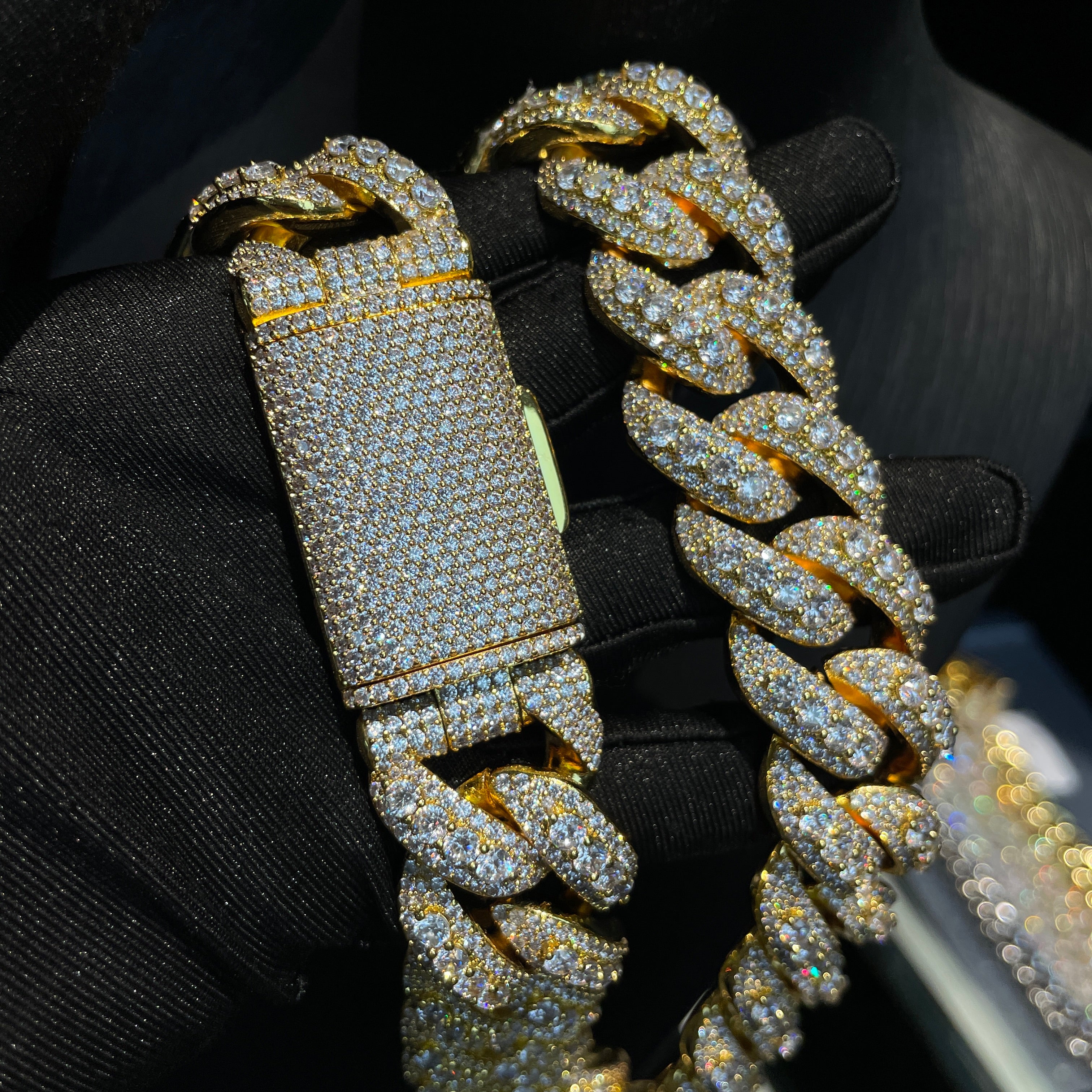 18mm Moissanite Hip-Hop Bubble Cuban Chain