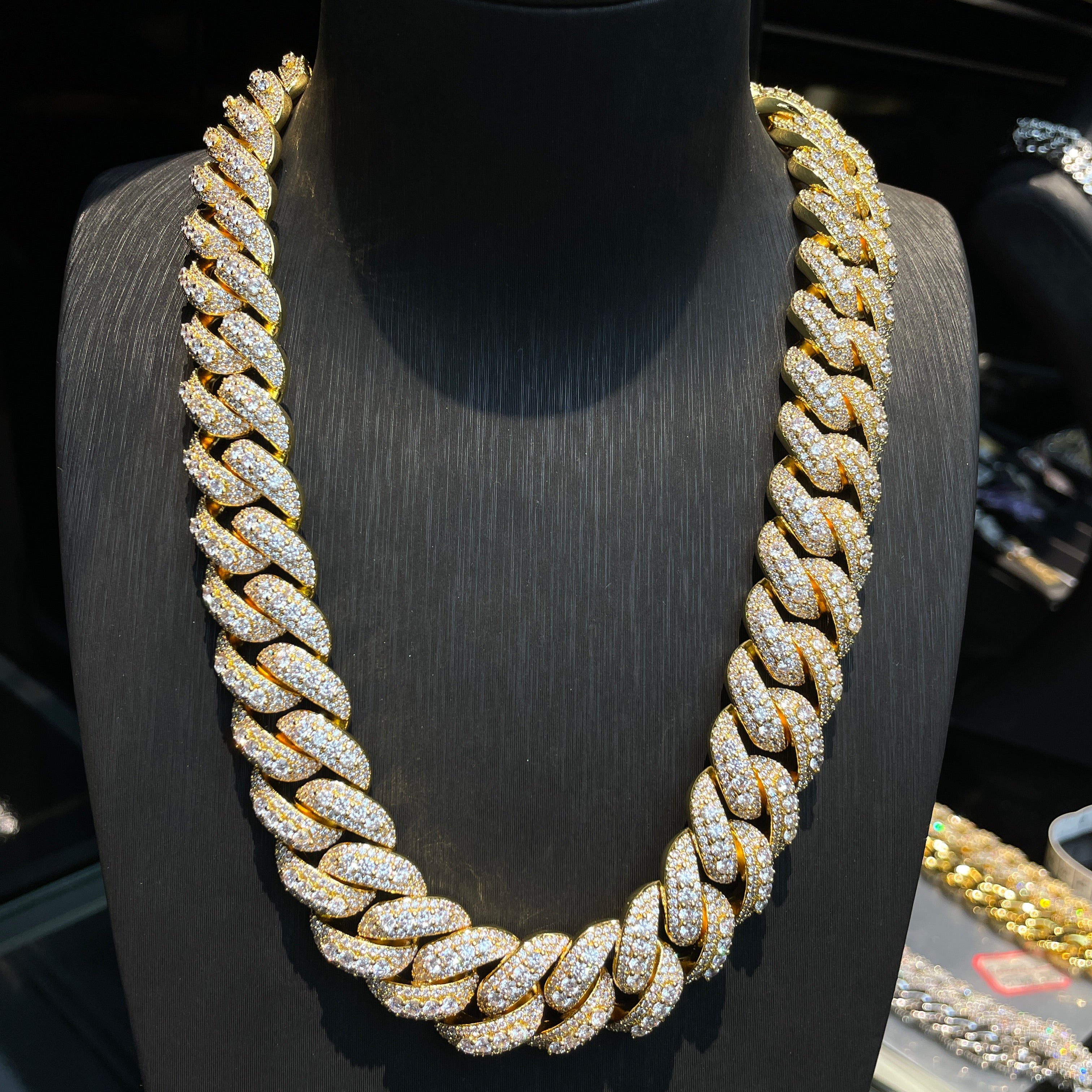 18mm Moissanite Hip-Hop Bubble Cuban Chain