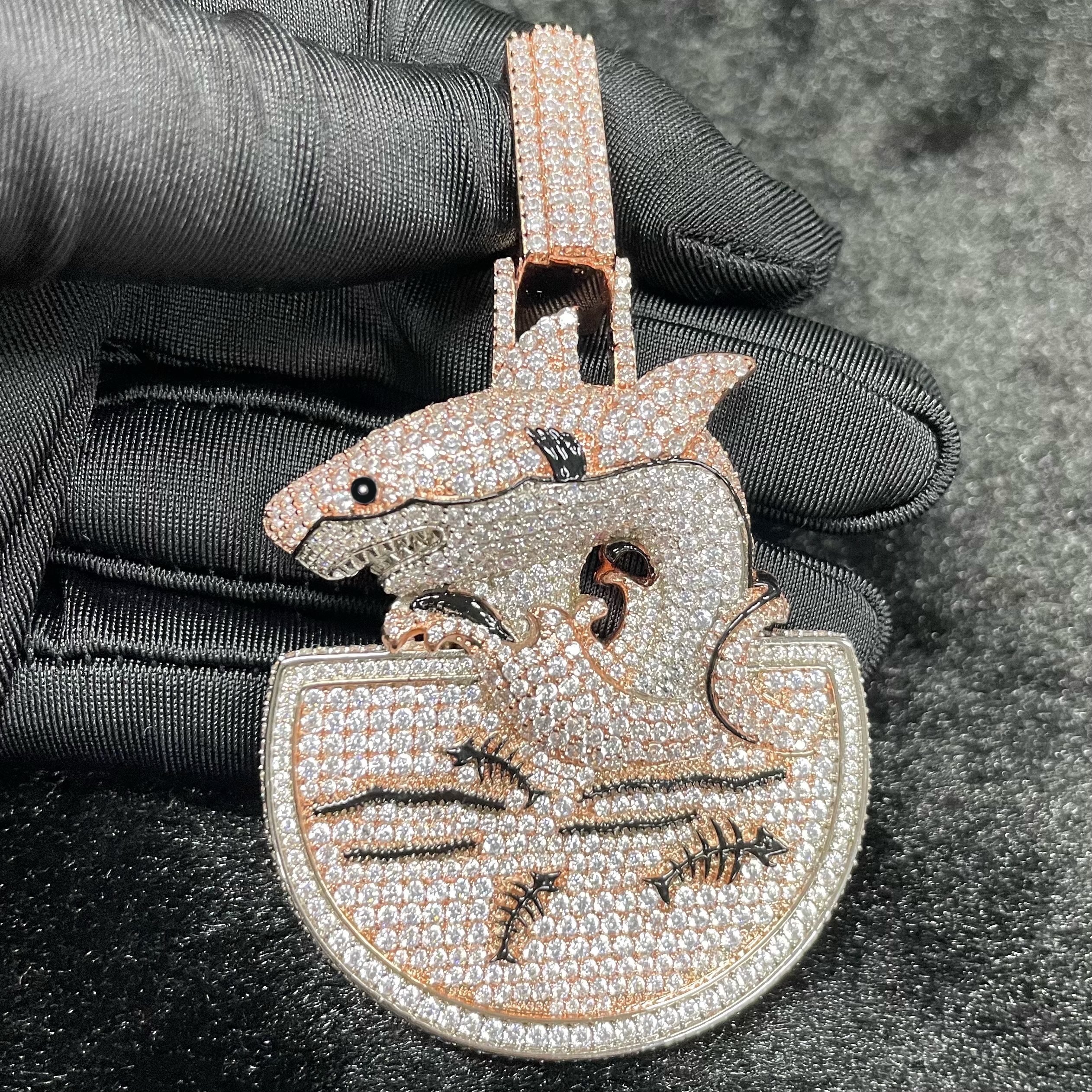 Moissanite Shark Semicircular Pendant