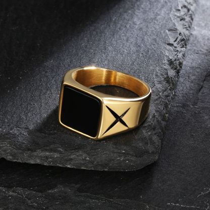 Black Agate Mens Ring in 18K Gold/White Gold