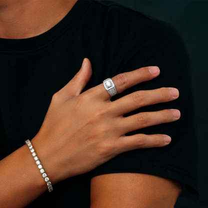 2.0 Carats VVS1 Moissanite Men Ring