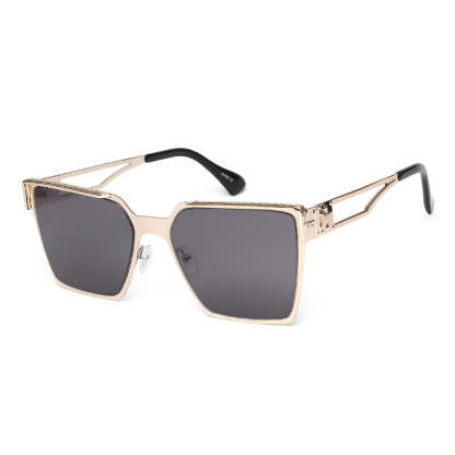 Fashionable Large Frame Sunglasses
