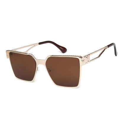 Fashionable Large Frame Sunglasses