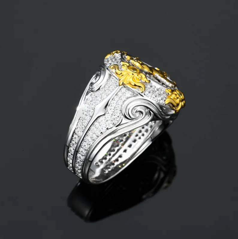 Moissanite hip-hop horse ring