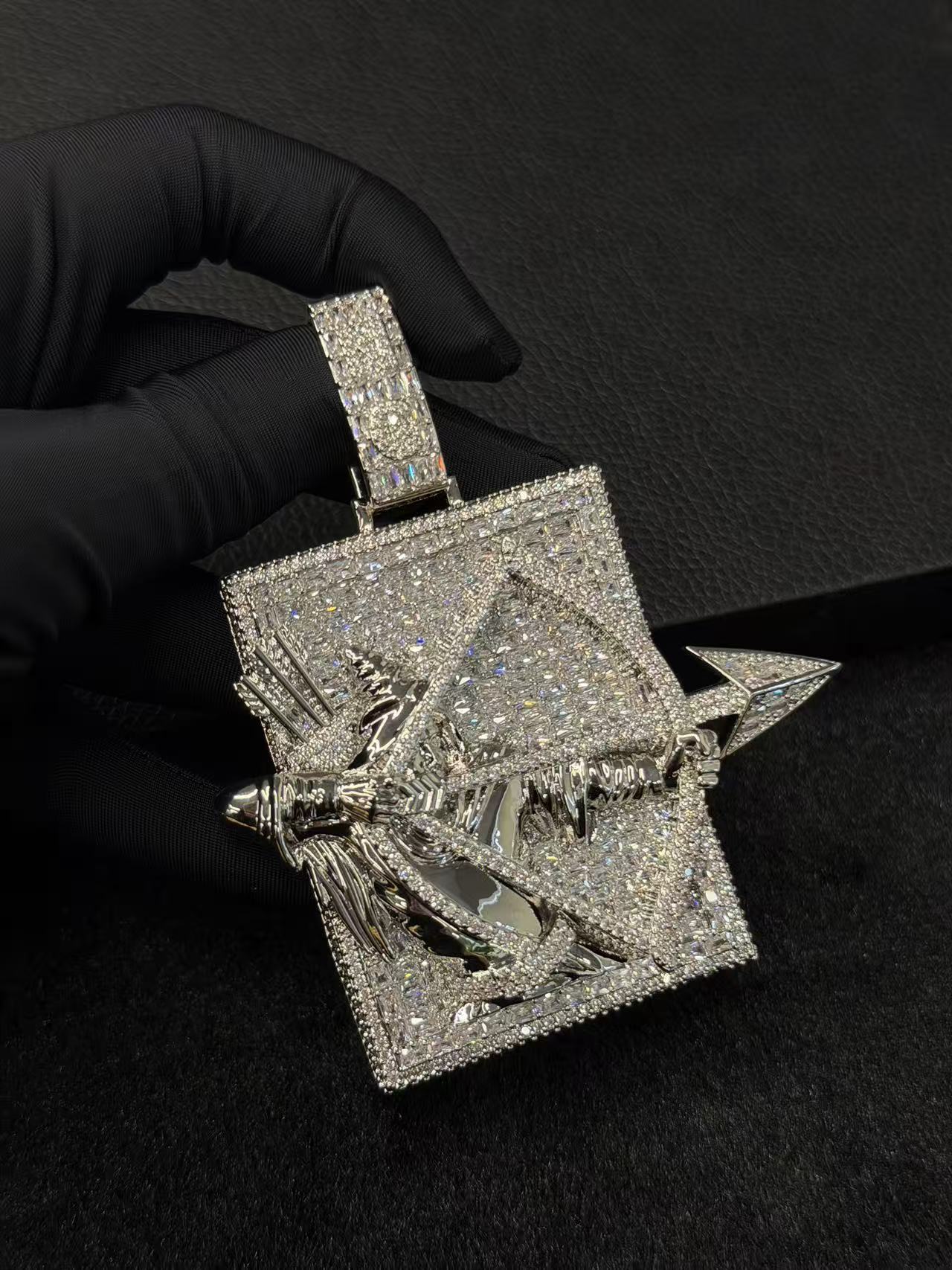 S925 Moissanite Assassin Pendant Set