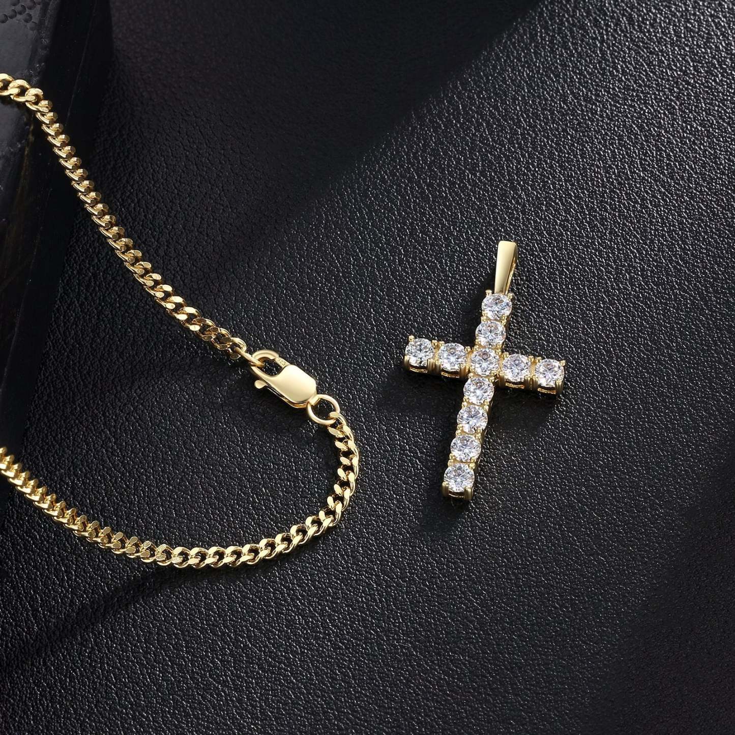 0.5 Carats VVS1 Moissanite Cross Pendant for Men 14K Gold/ White Gold