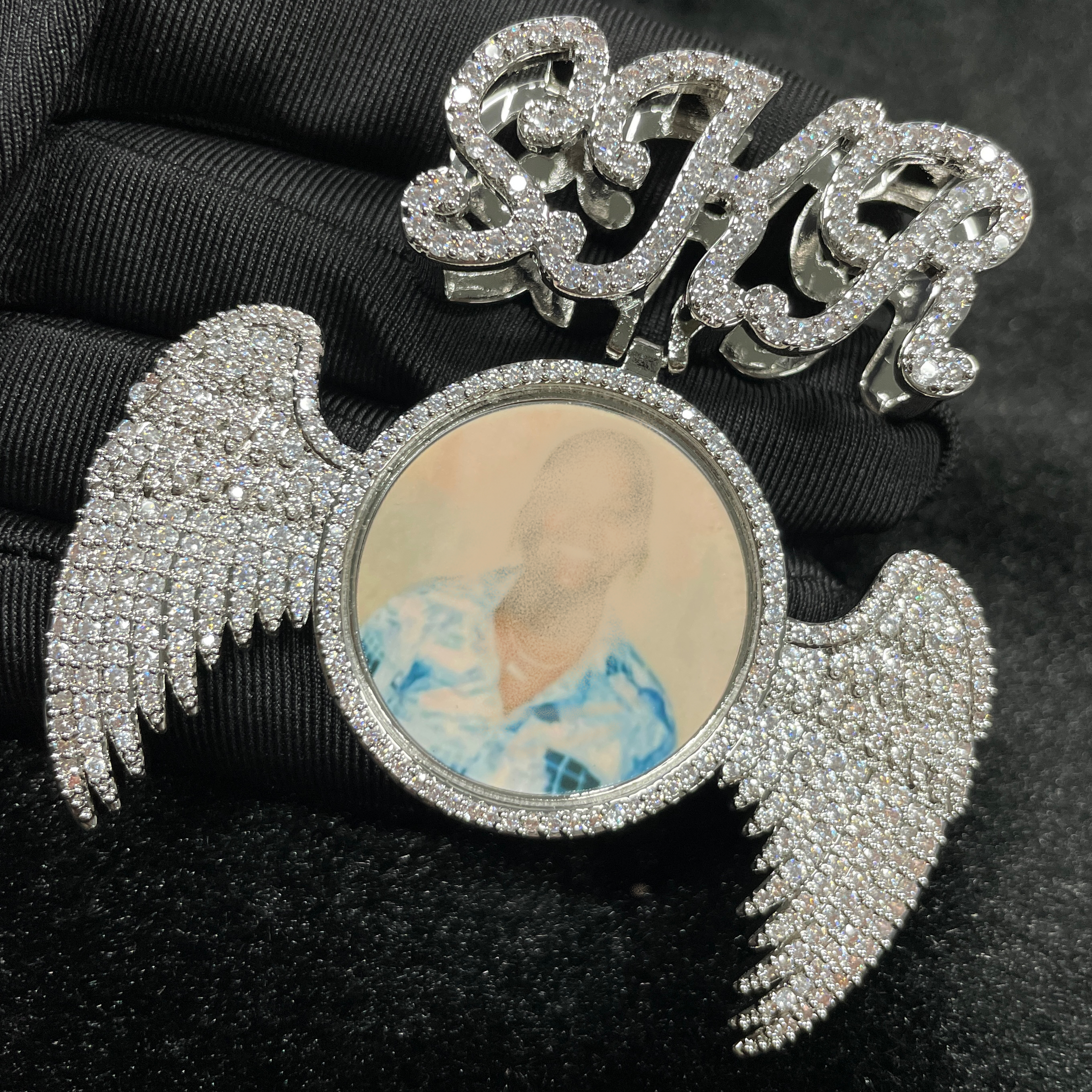 Moissanite Art Letter Buttons can be Customized Photo Wings Round Pendant