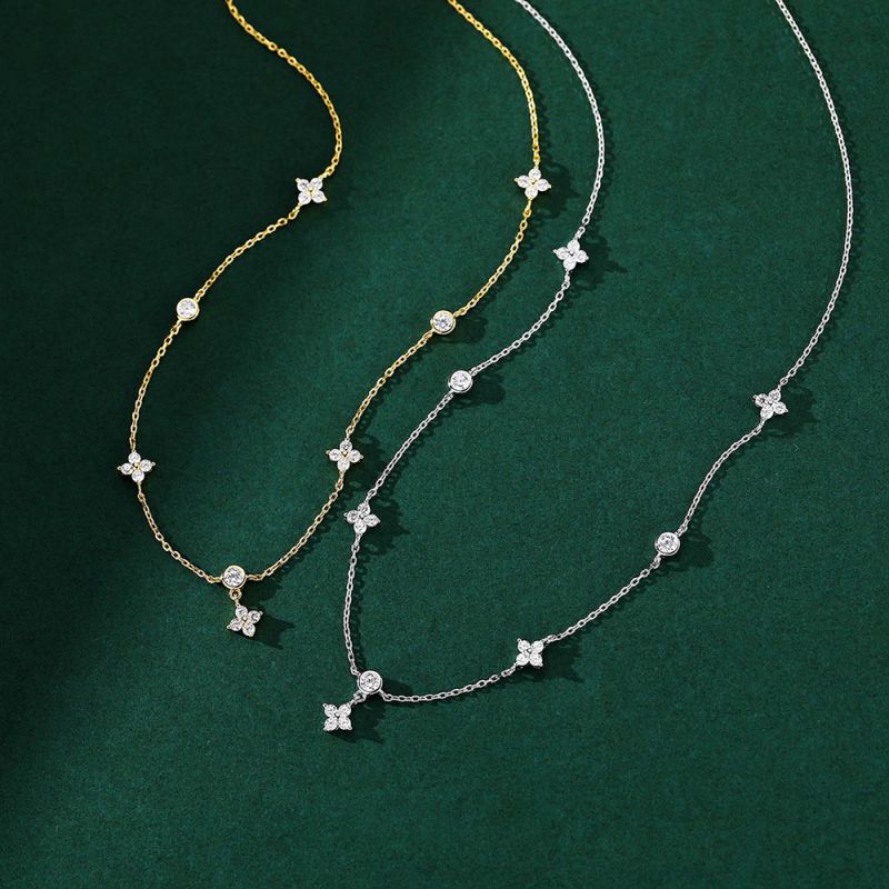 Sterling Silver Clovers Chain