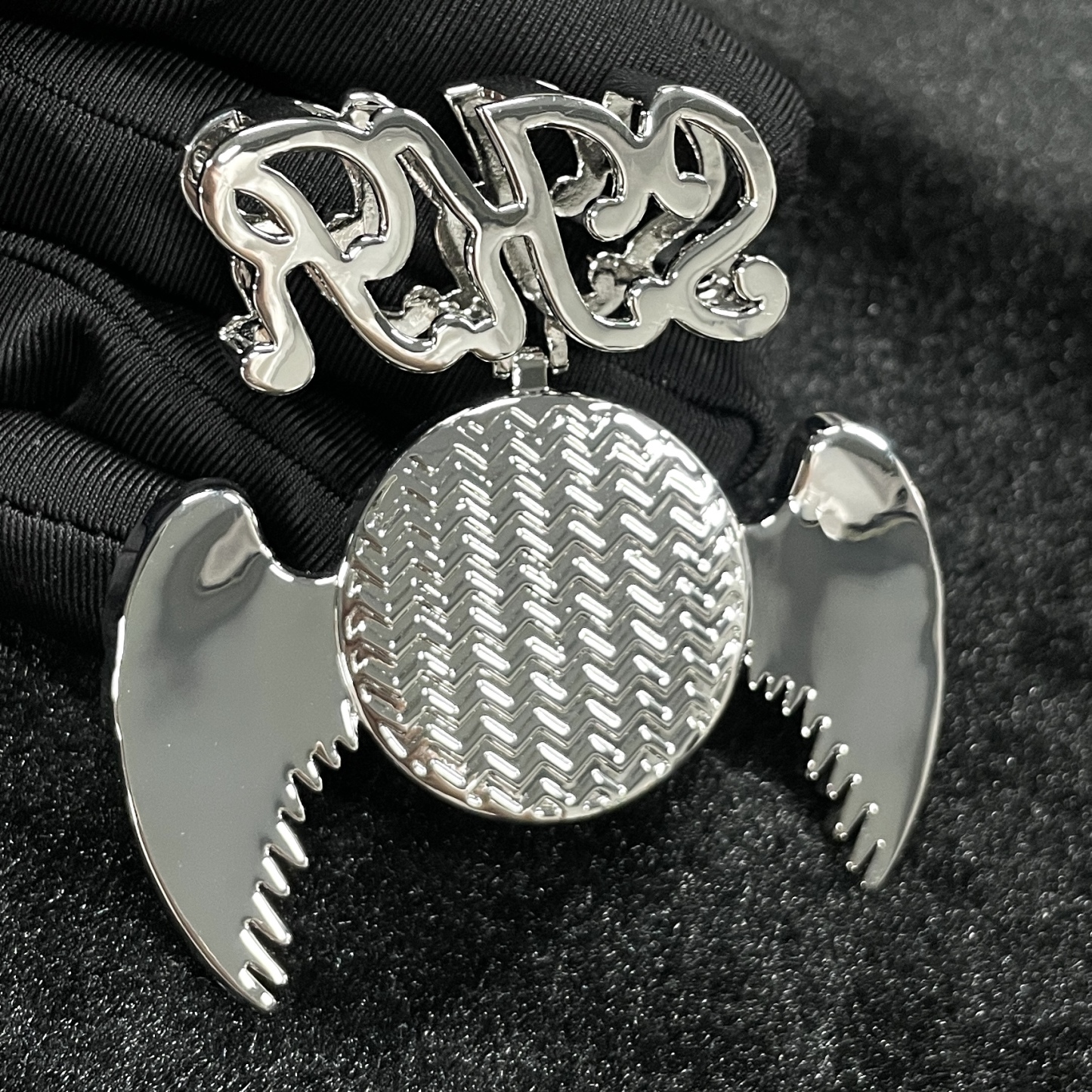 Moissanite Art Letter Buttons can be Customized Photo Wings Round Pendant