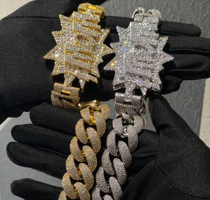 Moissanite "WOW" Letter Design Buckle 20mm Cuban Chain