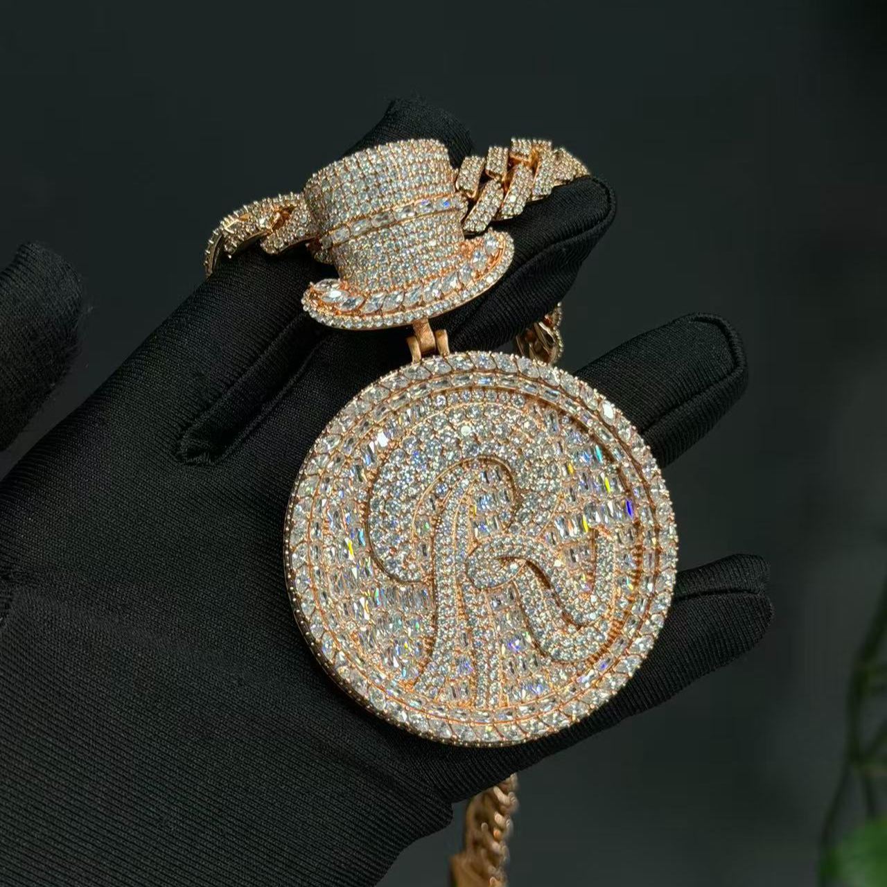 Gentleman's hat Runtz Letter Moissanite Pendant