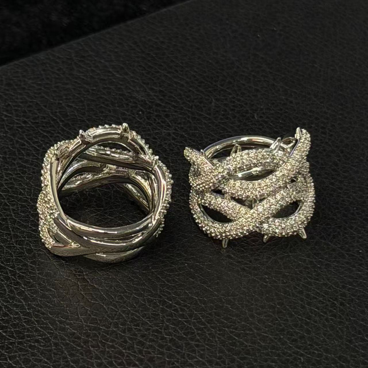 Thorns Design Moissanite New Ring