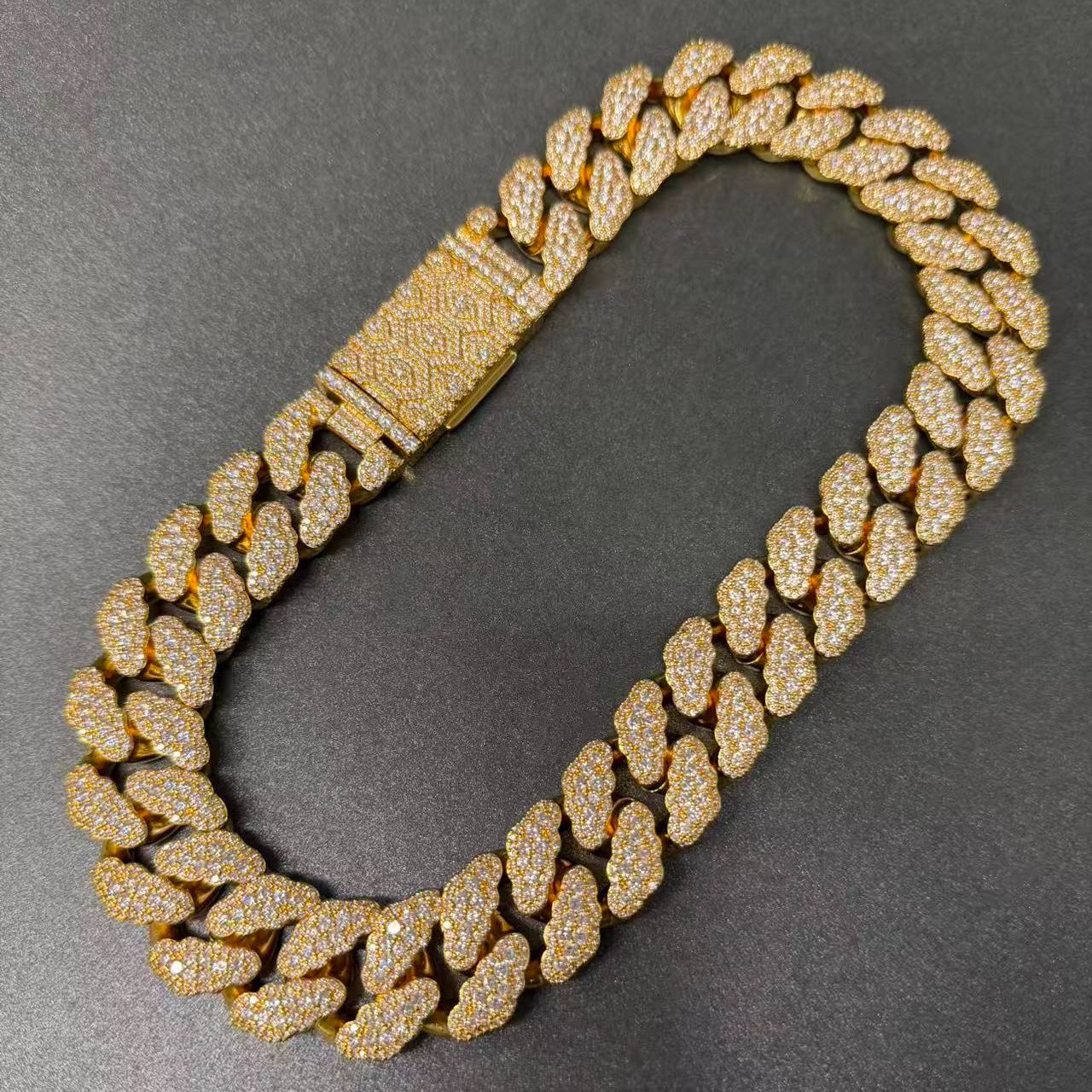 New S925 Moissanite Exquisite Cuban Chain