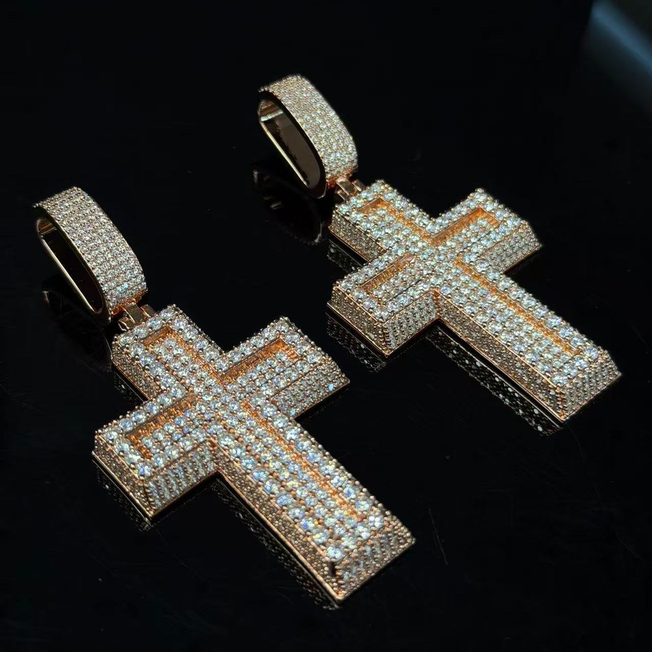 S925 Moissanite Three-Dimensional Cross Pendant