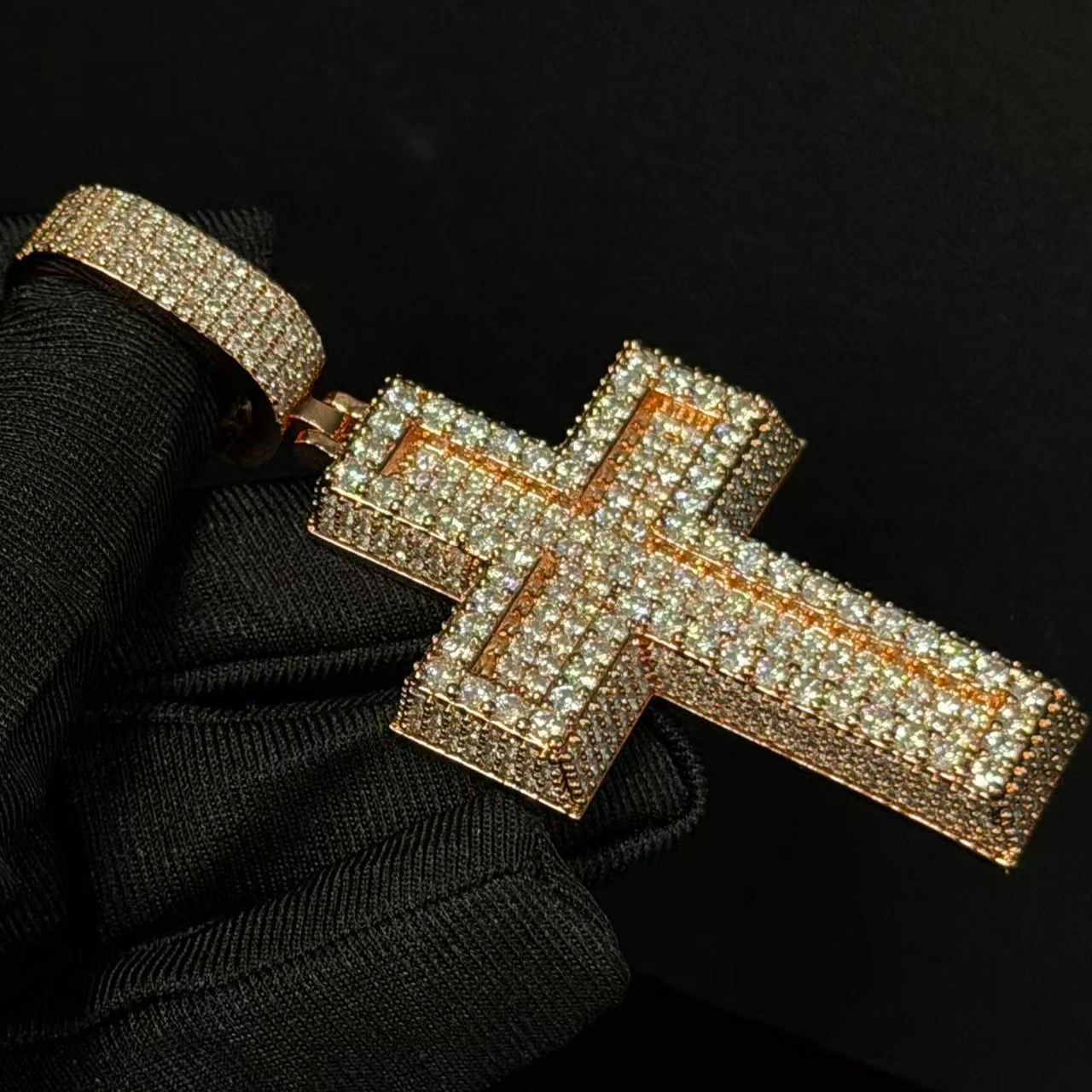 S925 Moissanite Three-Dimensional Cross Pendant
