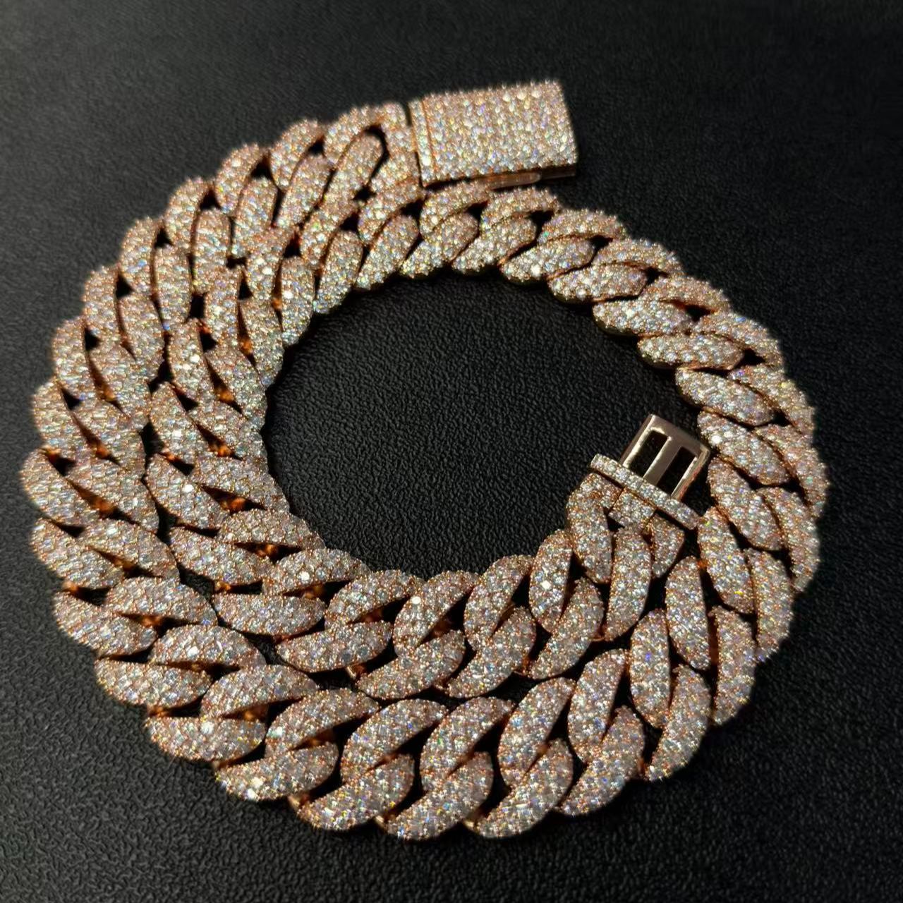 22mm Round and Carre Cut Moissanite Cuban Chain