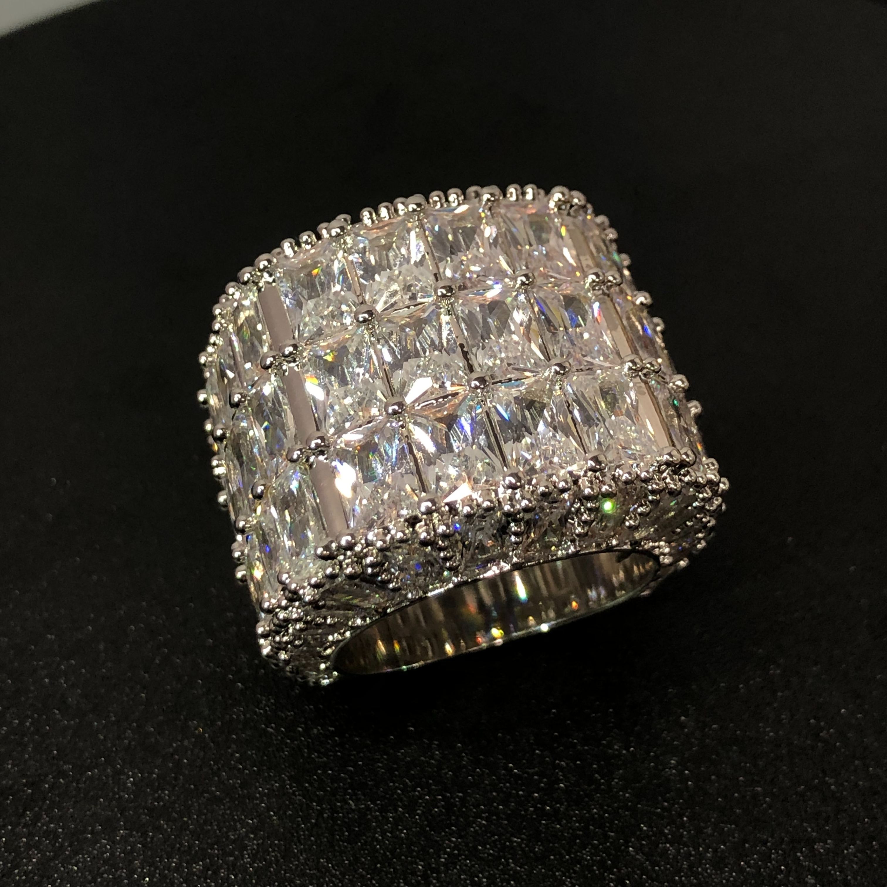 Asscher Cut Men's Chandelier Moissanite Ring