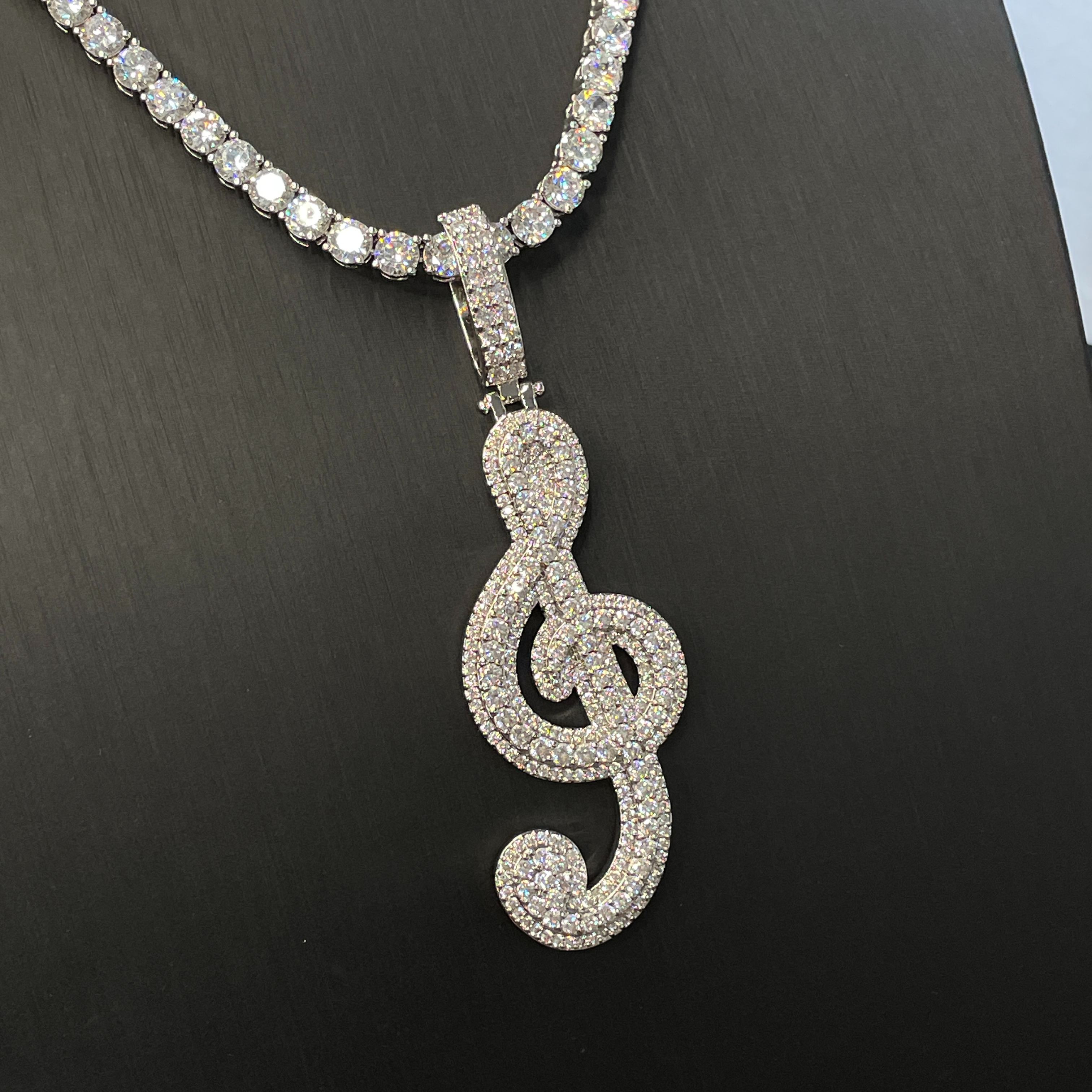Moissanite Musical Note Pendant