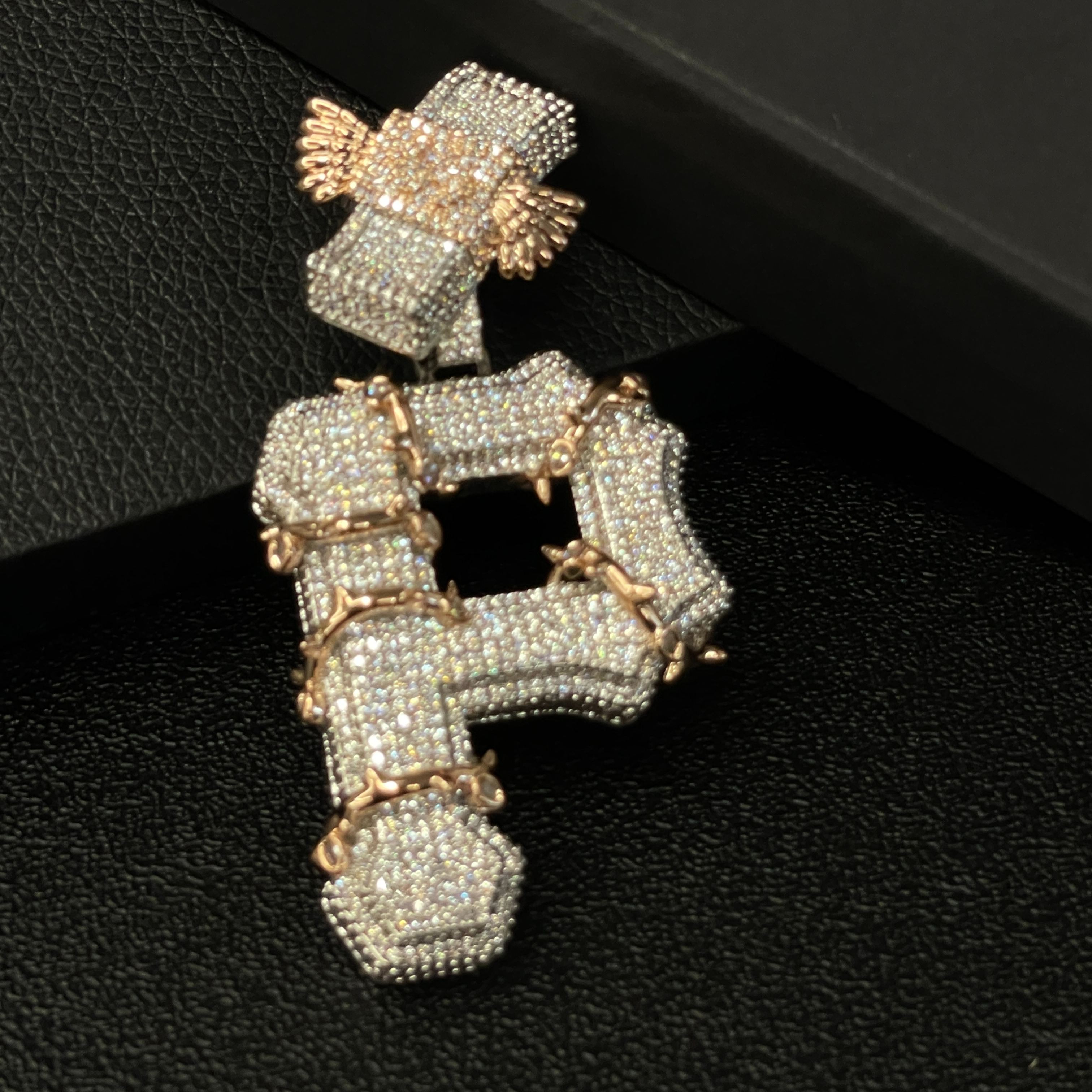 S925 Moissanite Vine Letter P Pendant