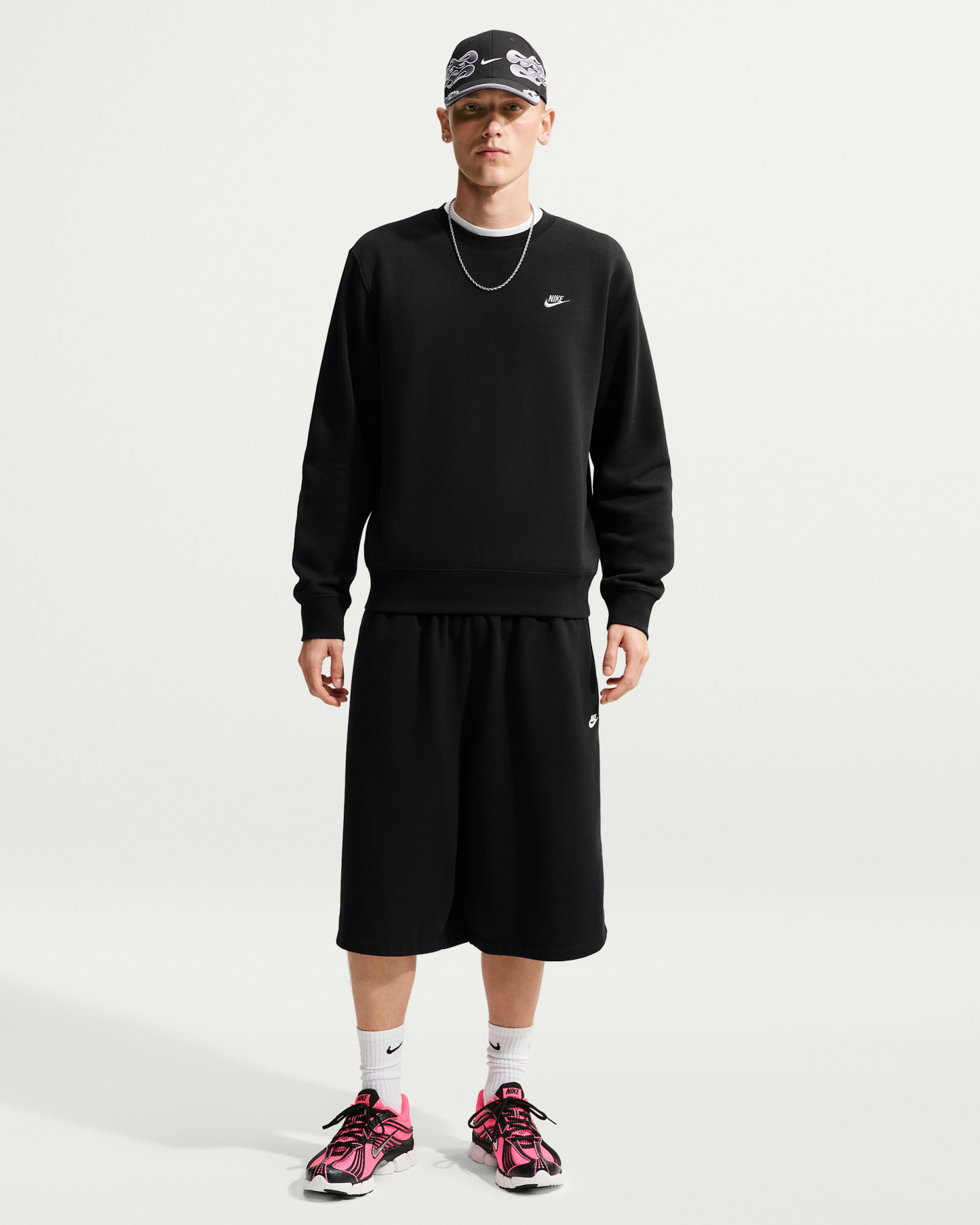 Nike Club Men's Fleece Crew - Black/Metallic Silver - View 4