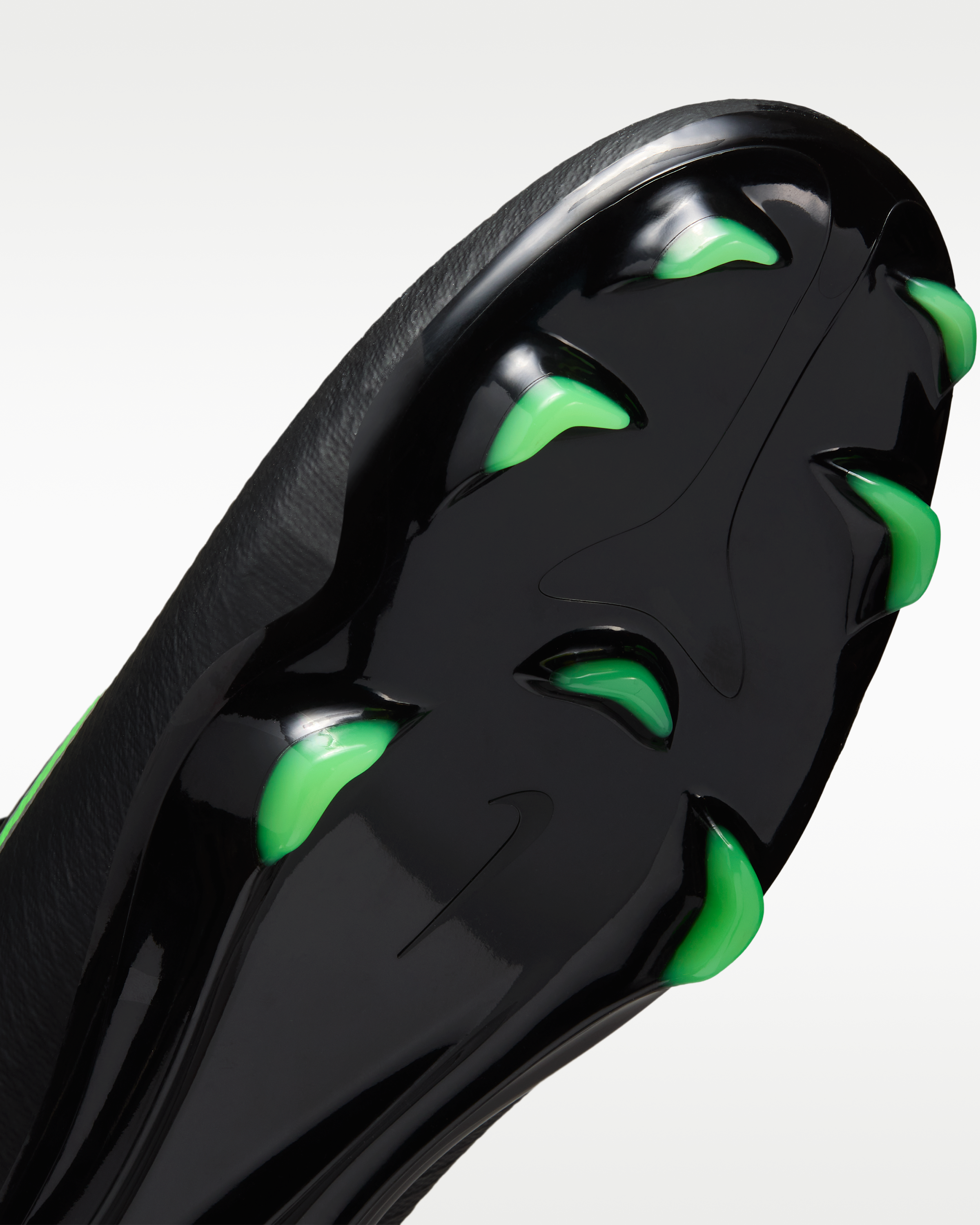 Nike Mercurial Vapor 17 Pro Firm-Ground Low-Top Football Boots - Black/Black/Illusion Green - View 7