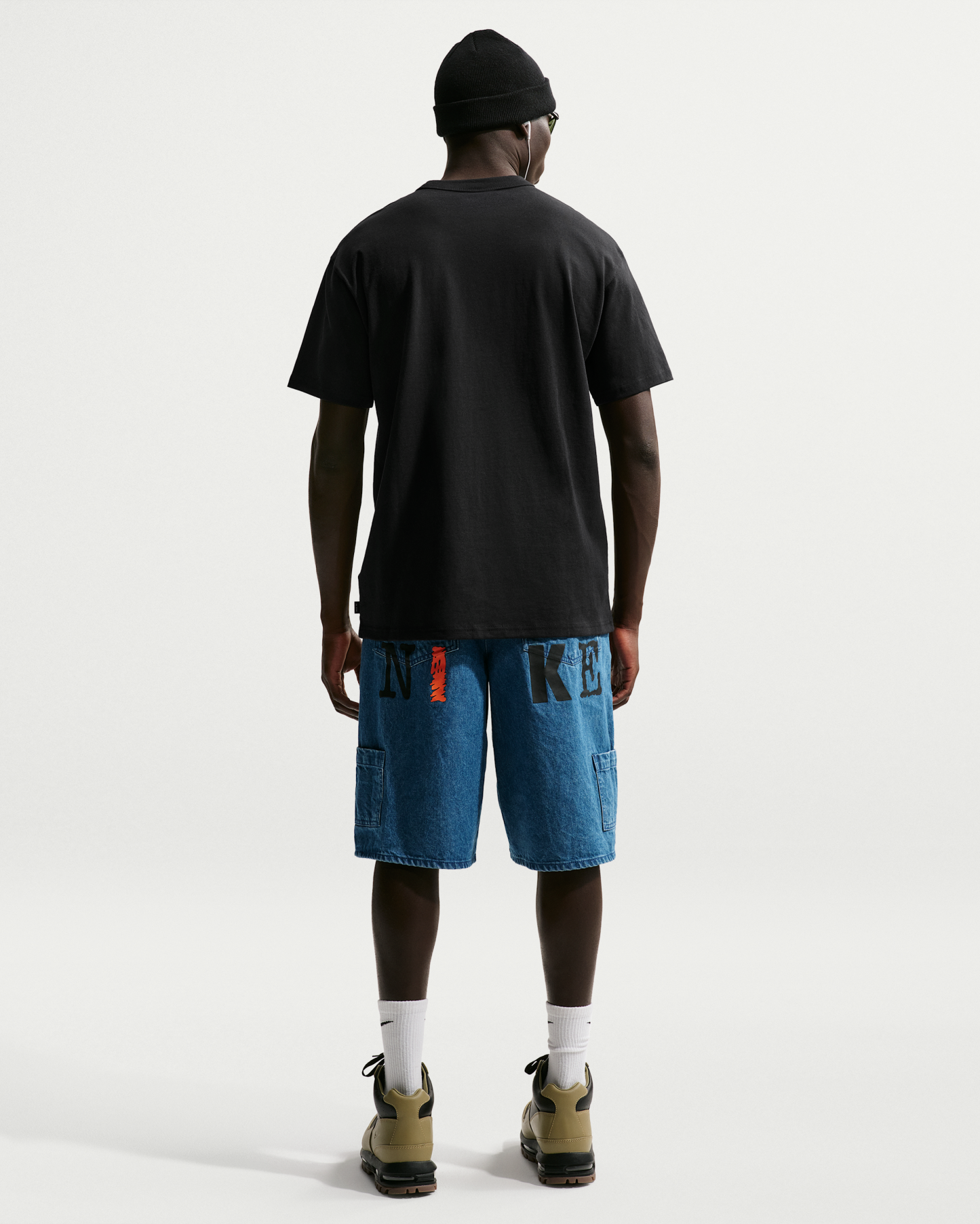 Nike Sportswear Premium Essentials Men's T-Shirt - Black - View 5