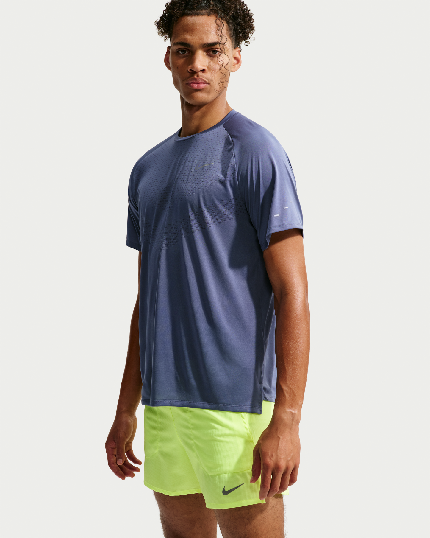 Nike Stride Men's Dri-FIT ADV Short-Sleeve Running Top - Diffused Blue - View 1