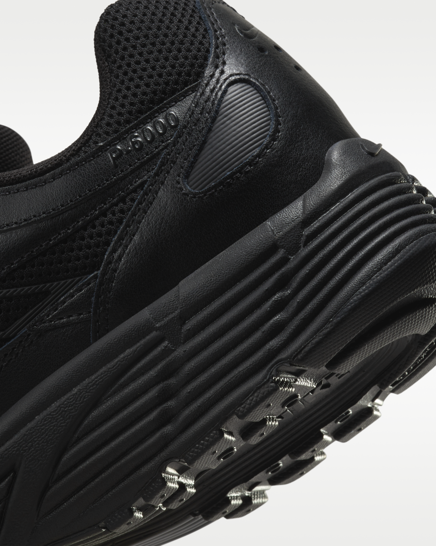 Nike P-6000 Shoes - Black/Black - View 8