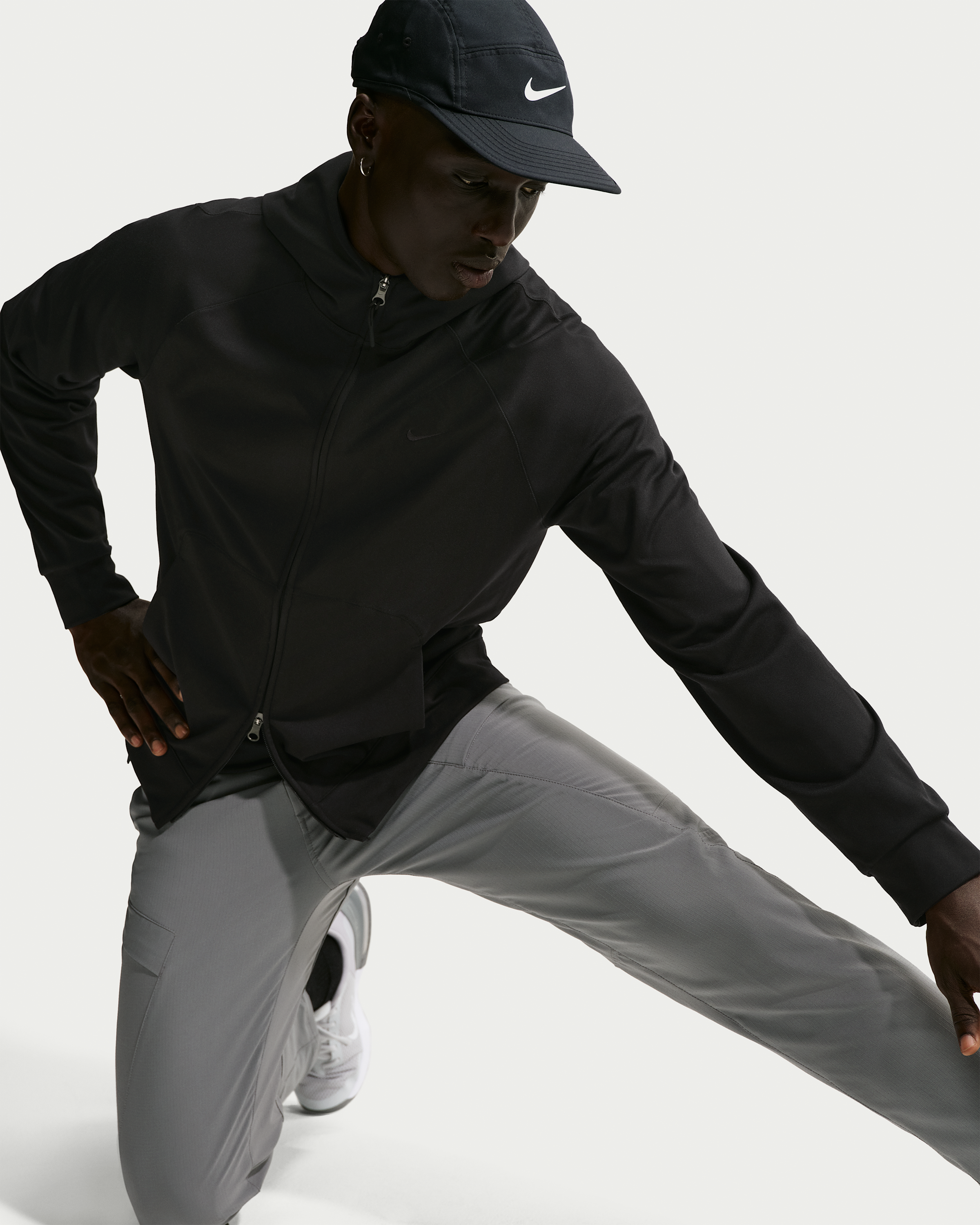 Nike Primary NanoKnit Men's Dri-FIT UV Protection Full-Zip Performance Hoodie - Black/Black - View 3