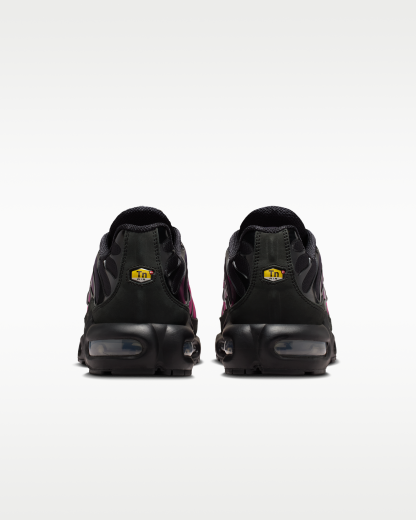 Nike Air Max Plus Women's Shoes - Black/Metallic Silver/Peony - View 6