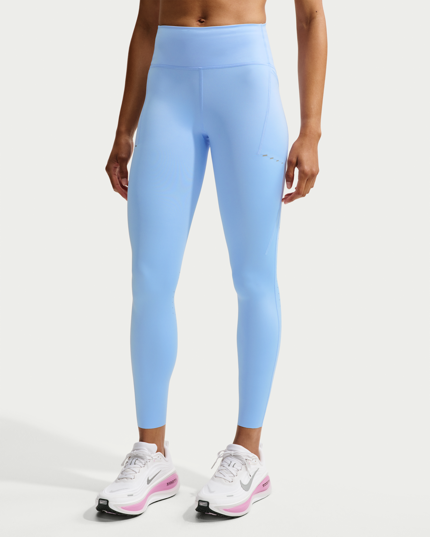 Nike Swift Women's High-Waisted 7/8 Running Leggings with Pockets - Aluminium - View 2