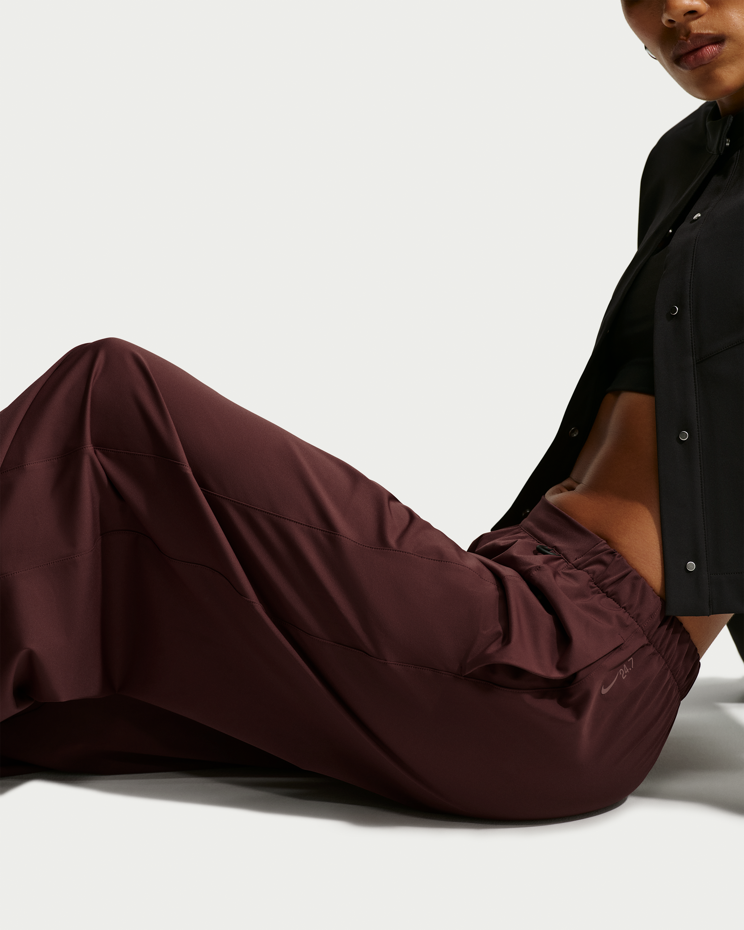 Nike 24.7 PerfectStretch Women's Dri-FIT Mid-Rise Wide-Leg Trousers - Mystic Dates/Light Boulder - View 4