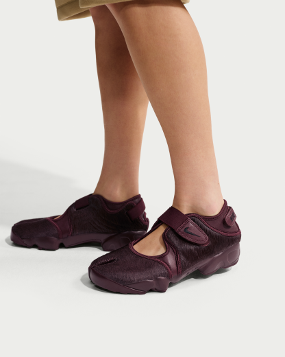 Nike Air Rift Women's Shoes - Mystic Dates/Black - View 9