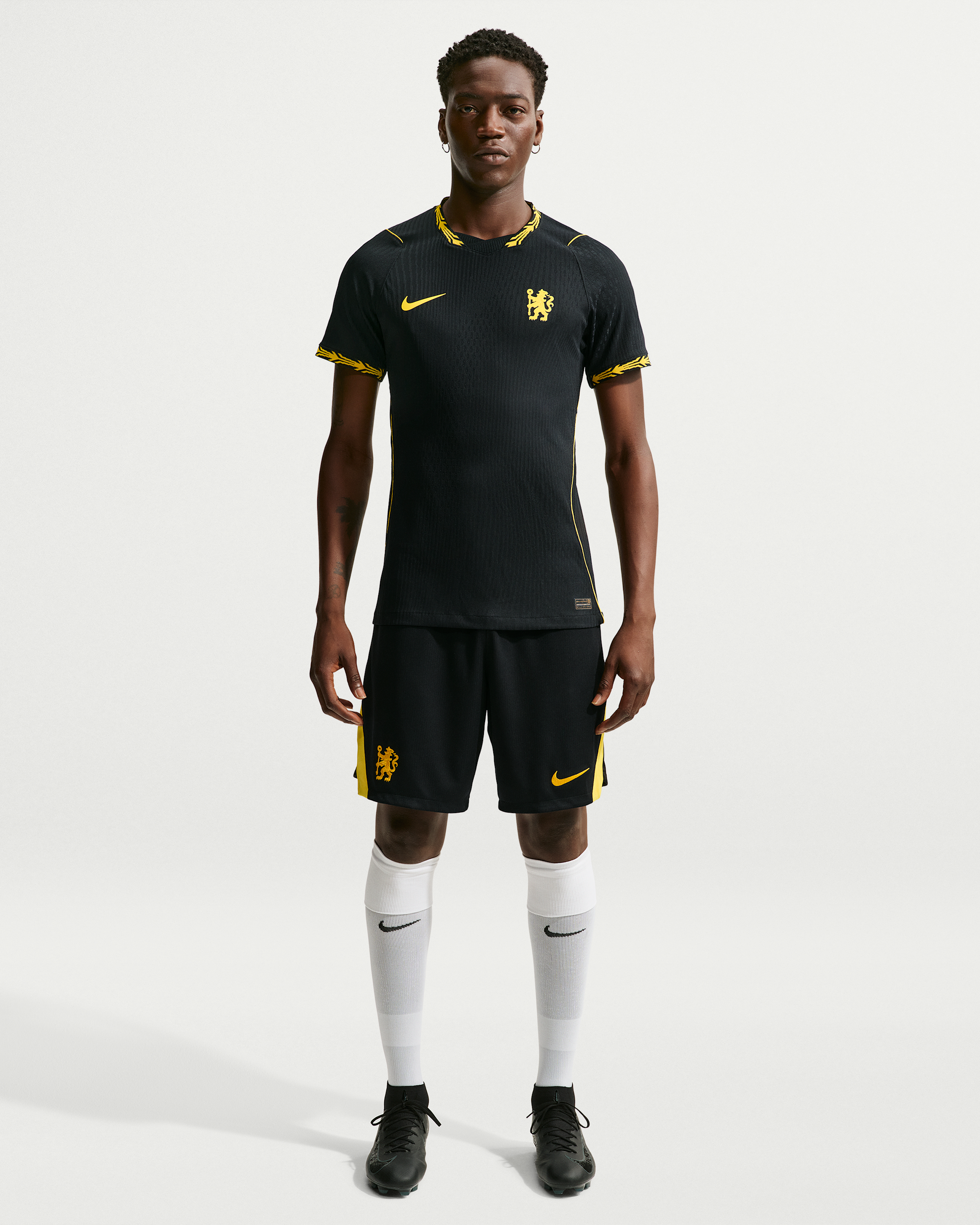 Chelsea F.C. 2026/27 Match Away Men's Nike Aero-FIT Football Authentic Shirt - Black/Midwest Gold/Midwest Gold - View 4
