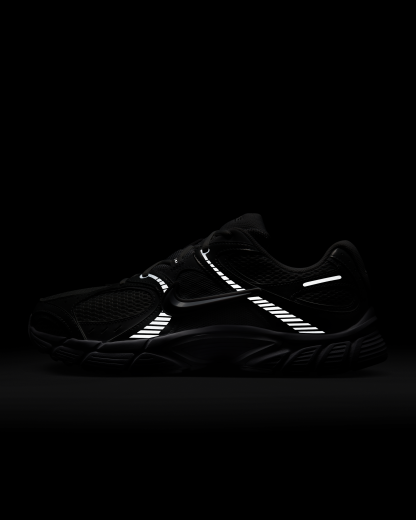 Nike V5 RNR Men's Shoes - White/Black/Metallic Silver/White - View 11
