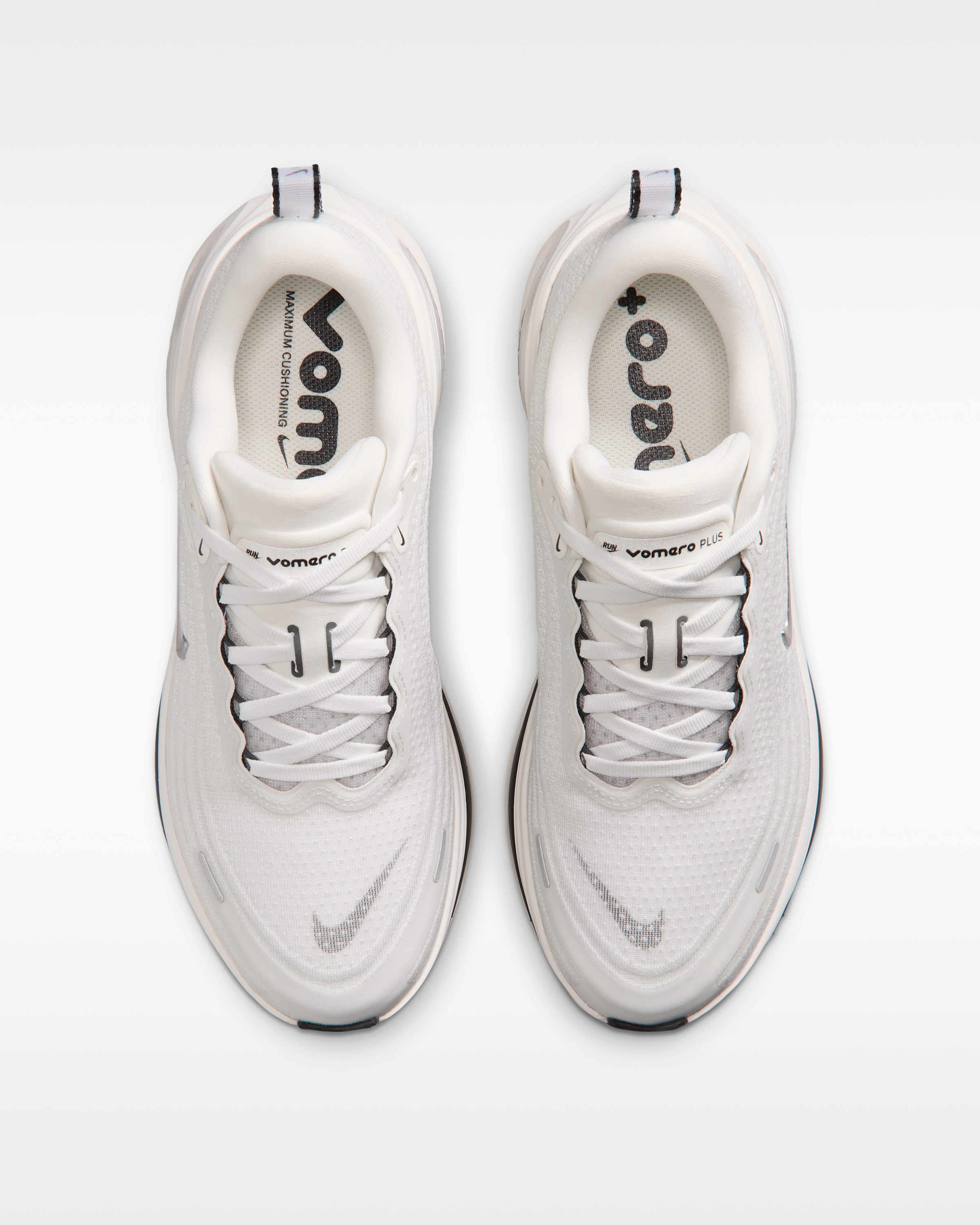 Nike Vomero Plus Women's Road Running Shoes - Summit White/Sail/Anthracite/Metallic Silver - View 4