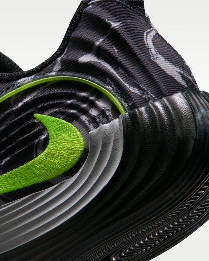Giannis Immortality 5 Basketball Shoes - Black/Light Smoke Grey/Volt - View 8