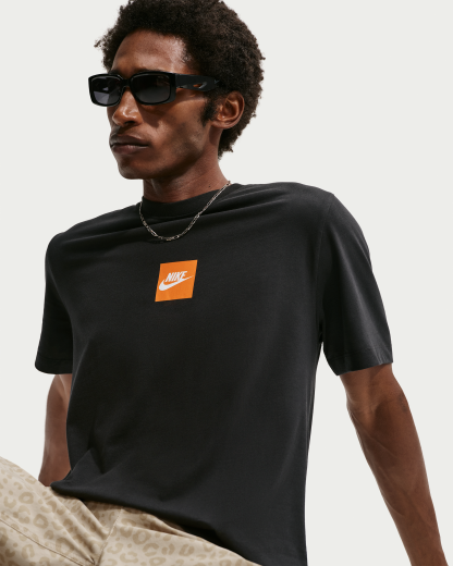 Nike Sportswear T-Shirt - Black/White - View 3