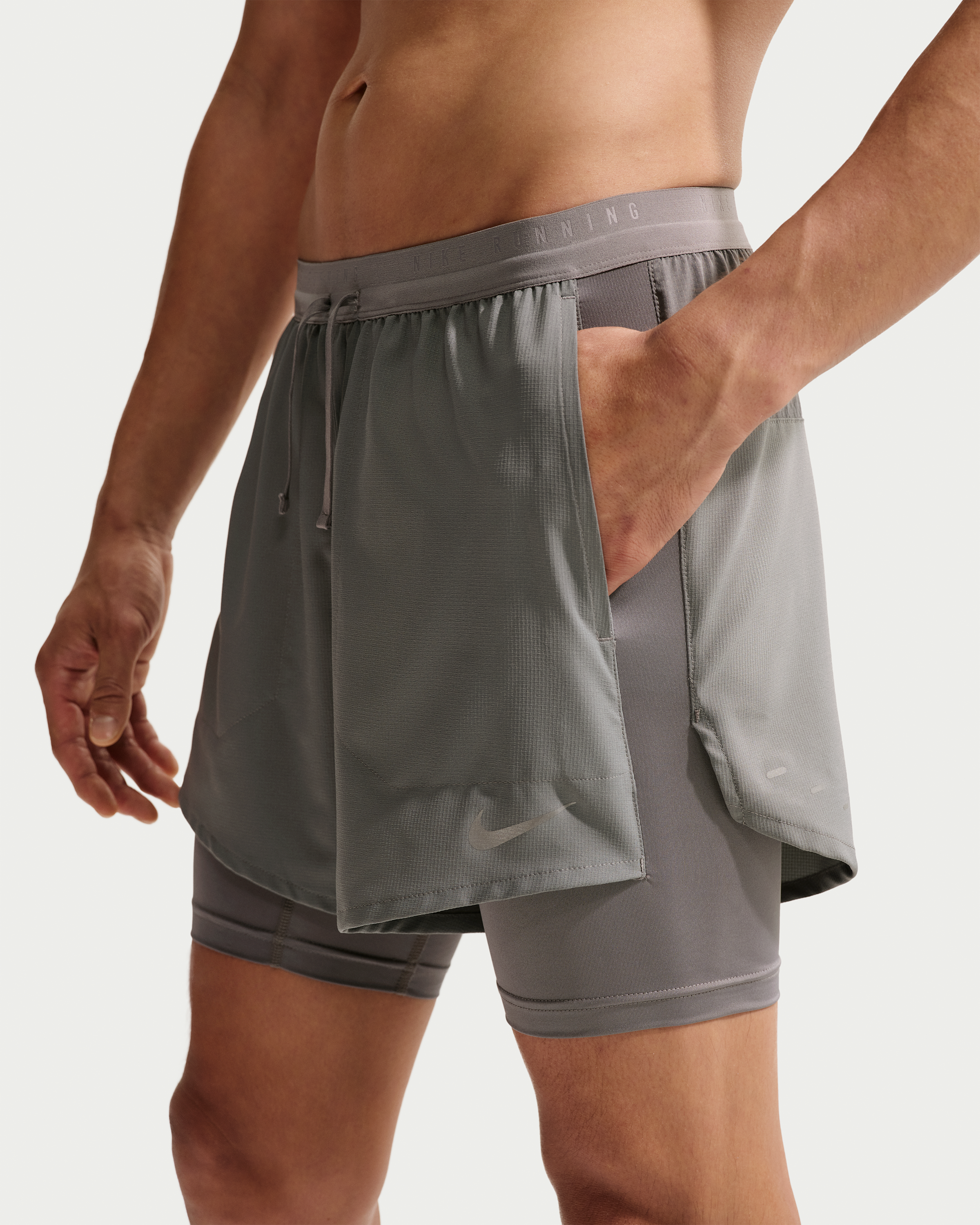Nike Stride Men's Dri-FIT 13cm (approx.) Hybrid Running Shorts - Smoke Grey - View 2
