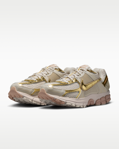 Nike Zoom Vomero 5 Women's Shoes - Light Orewood Brown/Hemp/Phantom/Metallic Gold - View 5