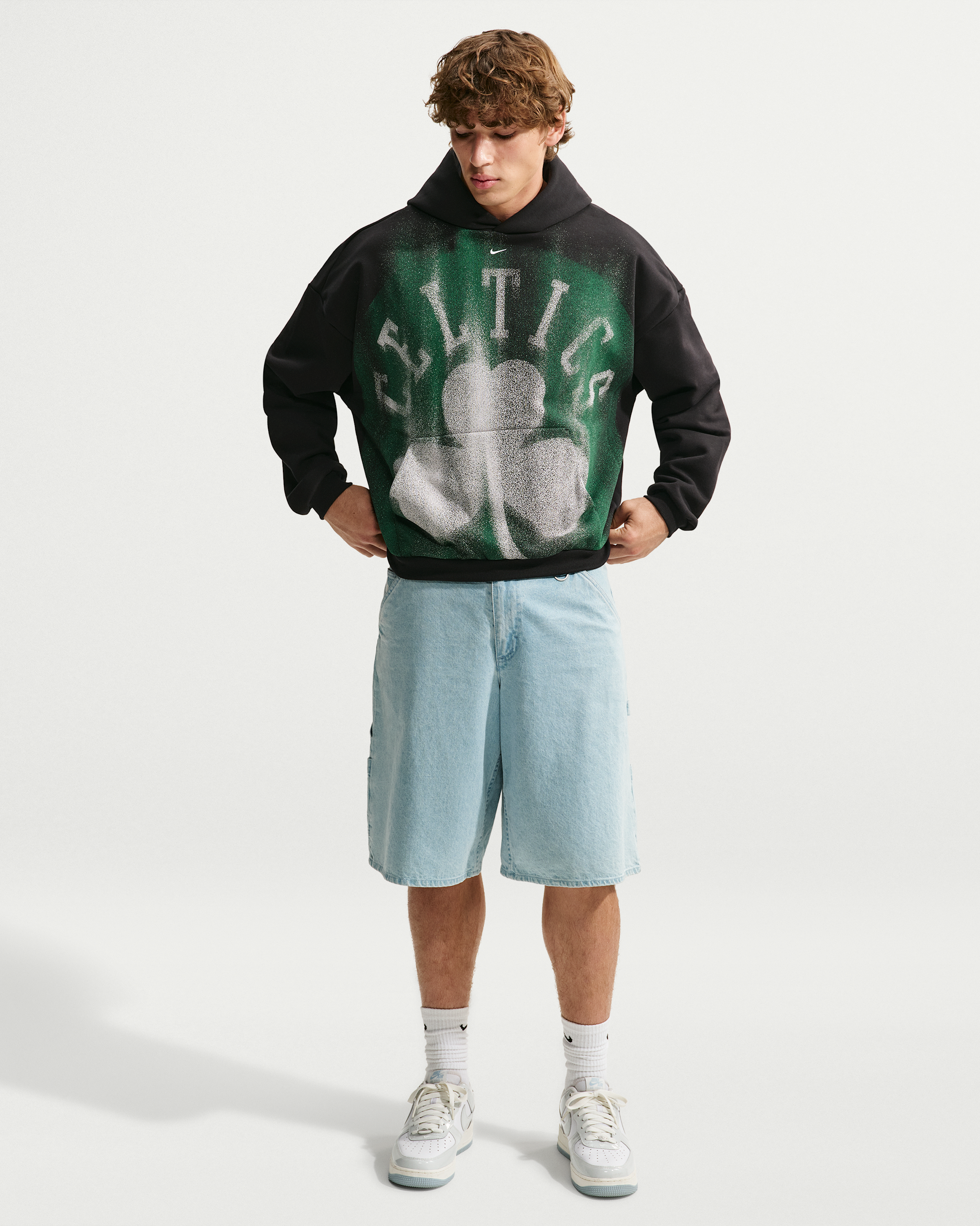Boston Celtics Standard Issue Men's Fleece Basketball Hoodie - Black/White - View 4