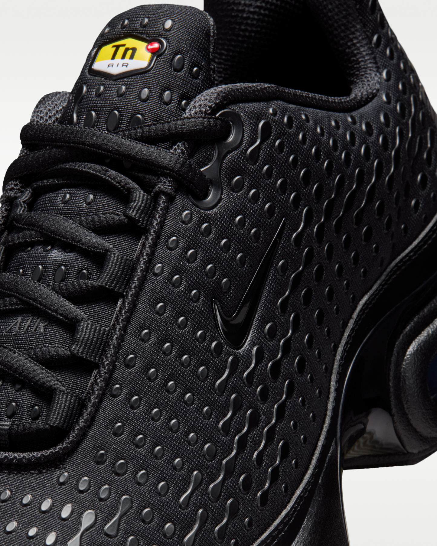 Nike Air Max Plus VII Men's Shoes - Black/Black/Anthracite/Black - View 7