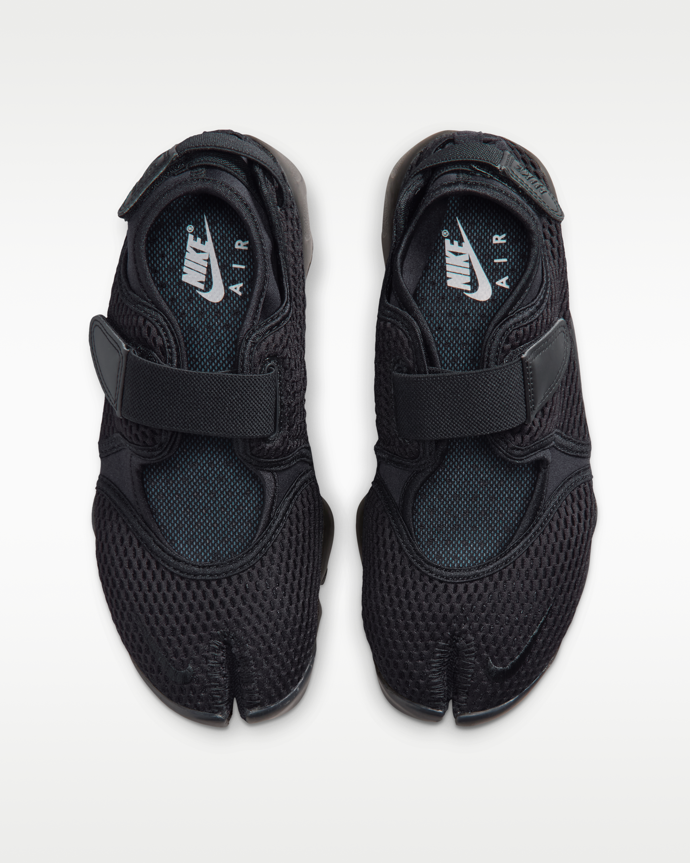 Nike Air Rift Mesh Women's Shoes - Black/White/Black - View 4