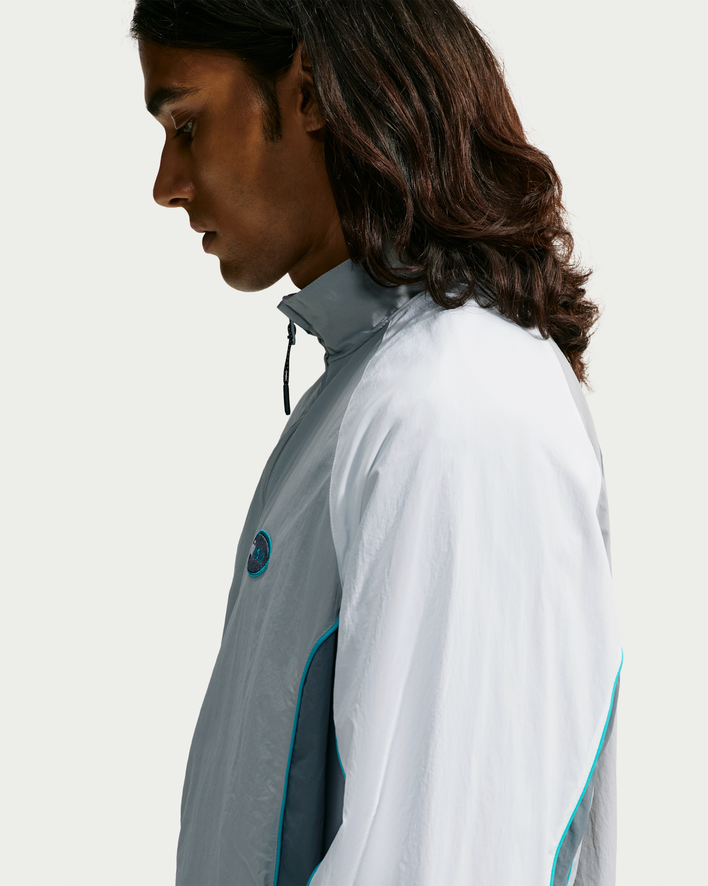 Nike Air Max 95 Men's Woven Jacket - Light Smoke Grey/Cool Grey/Summit White/Dusty Cactus - View 3