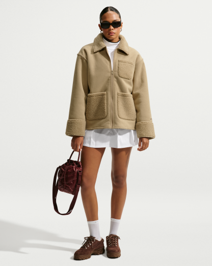 Nike Sportswear Women's Oversized Therma-FIT Chore Jacket - Parachute Beige/Black - View 4